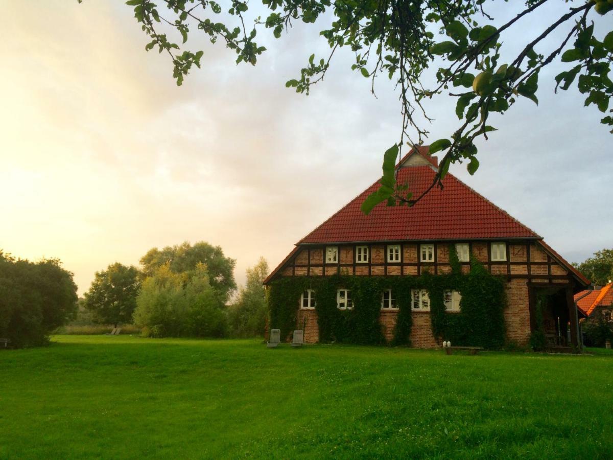 Landhaus Schoenhof Feldberg in Mecklenburg Eksteriør billede